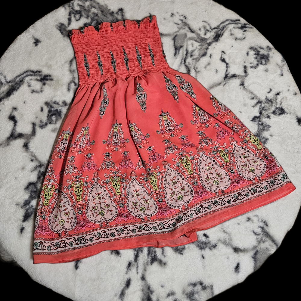 Love Tree Coral Smocked Dress